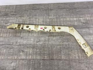 Запчасть клипса бампера задняя правая Nissan Teana 2008