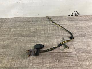 Запчасть клемма акб Mitsubishi Lancer 2010