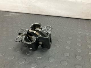Замок капота правый Mercedes-Benz E-Class W211 M271