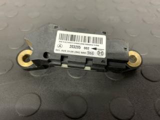 Датчик airbag E-Class 2007 W211 M271
