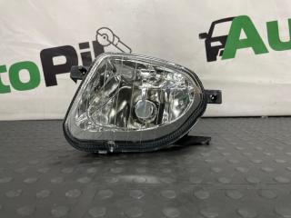 Фара противотуманная левая Mercedes-Benz E-Class 2005