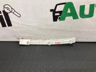 Запчасть клипса бампера задняя левая Mitsubishi Lancer 2010