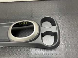 Консоль КПП Ist 2002 NCP61 1NZFE