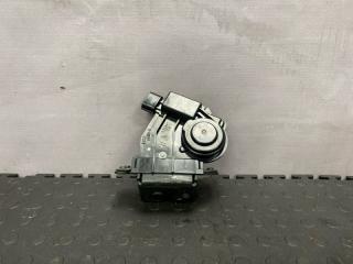 Замок багажника Toyota Wish 2009 контрактная Замок багажника Toyota Wish 2009