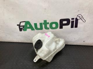 Запчасть бачок омывателя Toyota Prius 2004