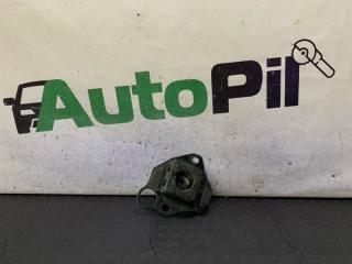 Подушка двигателя левая Toyota Prius 2005