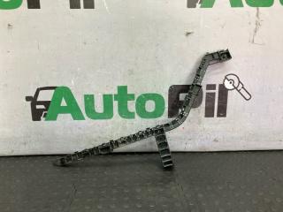 Фото запчасти клипса бампера задняя левая Honda Accord 2010 контрактная запчасть Запчасть клипса бампера задняя левая Honda Accord 2010