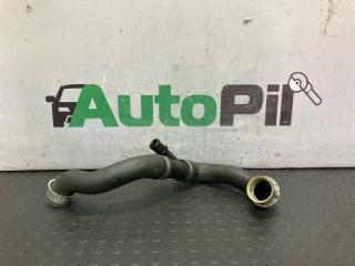 Запчасть патрубок радиатора Mercedes-Benz E-Class 2013