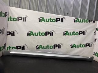 Накладка на порог левая Toyota Avensis 2011