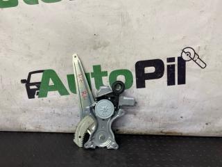 Стеклоподъемник задний левый Toyota Corolla Fielder 2013