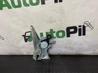 Стеклоподъемник задний левый Toyota Corolla Fielder 2012