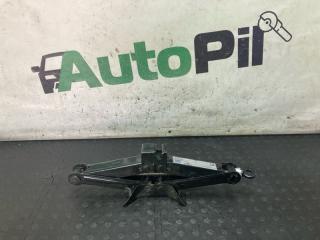 Запчасть домкрат Toyota Wish 2010