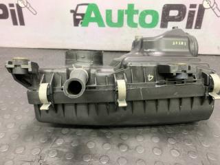 Корпус воздушного фильтра Civic 2001 EU1 D15B Корпус воздушного фильтра Civic 2001 EU1 D15B