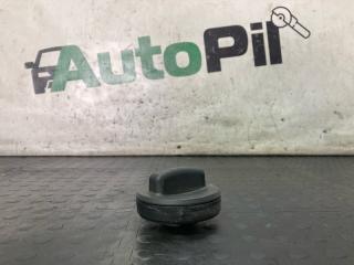 Запчасть пробка бензобака Mercedes-Benz C-Class 2014