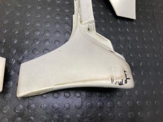 Накладка на порог Ist 2003 NCP65 1NZFE