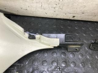 Накладка на порог Ist 2003 NCP65 1NZFE