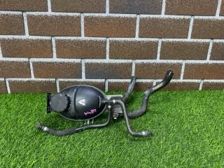 Запчасть бачок расширительный Mercedes-Benz E-Class 2014