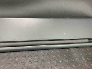 Шторка багажника Toyota Avensis AZT251 2AZFSE