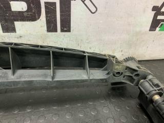 Кронштейн решетки радиатора E-Class 2014 W212 274.920