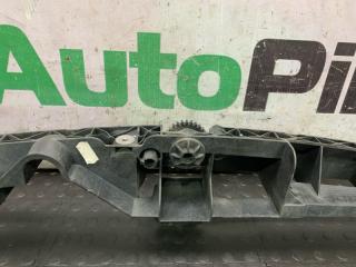 Кронштейн решетки радиатора E-Class 2014 W212 274.920