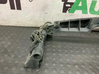 Кронштейн решетки радиатора E-Class 2014 W212 274.920