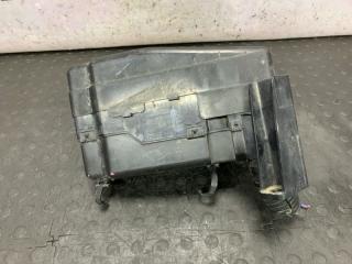 Блок предохранителей Pajero 2010 V98W 4M41