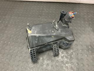 Блок предохранителей Pajero 2010 V98W 4M41