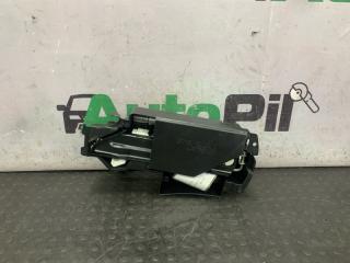 Фото запчасти домкрат Mercedes-Benz E-Class 2014 контрактная запчасть Запчасть домкрат Mercedes-Benz E-Class 2014