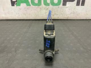 Насос омывателя Harrier 2001 ACU10W 2AZFE