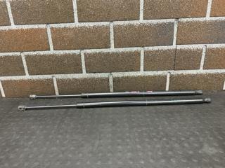 Фото запчасти амортизатор багажника Jeep Grand Cherokee 2012 контрактная запчасть Запчасть амортизатор багажника Jeep Grand Cherokee 2012