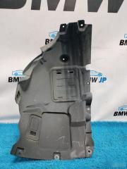 Подкрылок передний правый BMW 1