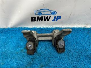 Траверса акпп BMW 3 2013