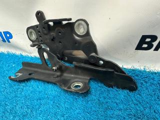 Петля капота левая BMW 3 F30 N55B30A Петля капота левая BMW 3 F30 N55B30A