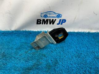 Запчасть крепление радиатора левое BMW 3 2013