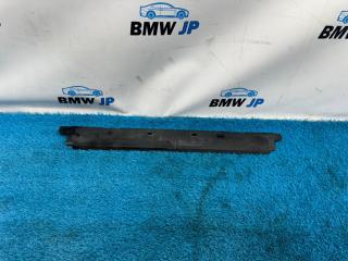 Запчасть рамка радиатора BMW 3 2013