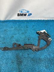 Петля капота левая 1 2015 f20 N13B16A Петля капота левая 1 2015 f20 N13B16A