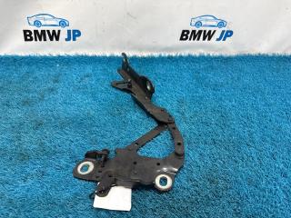 Петля капота правая BMW 1 f20 N13B16A Петля капота правая BMW 1 f20 N13B16A