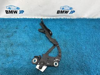 Петля капота правая 1 2015 f20 N13B16A Петля капота правая 1 2015 f20 N13B16A