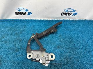 Петля капота правая 3 2013 f31 N20B20B Петля капота правая 3 2013 f31 N20B20B