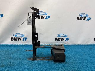 Кронштейн фары правый BMW 1 2015