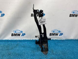 Кронштейн фары правый BMW 1 2015