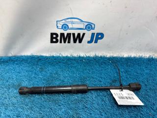 Фото запчасти амортизатор капота BMW 1 2015 контрактная запчасть Запчасть амортизатор капота BMW 1 2015