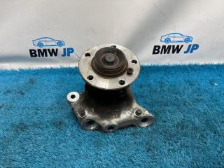 Кулак ступица передний правый BMW 1 2019