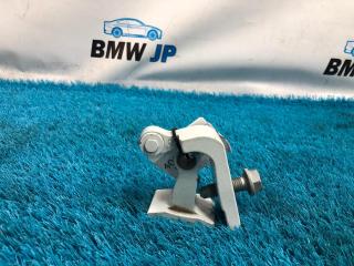 Петля двери задняя левая BMW 1 2015