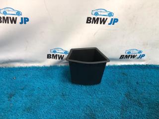 Лоток багажника правый BMW 1 2015
