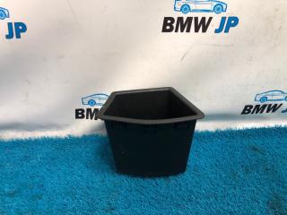 Лоток багажника правый BMW 1 2015