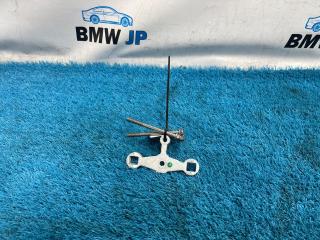 Кронштейн форсунки BMW 3 2013