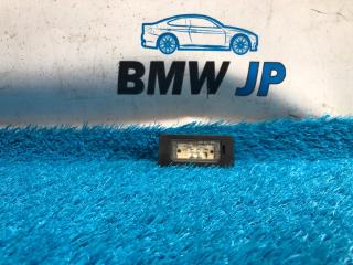 Фото запчасти фонарь подсветки номера задний BMW 3 2013 контрактная запчасть Запчасть фонарь подсветки номера задний BMW 3 2013