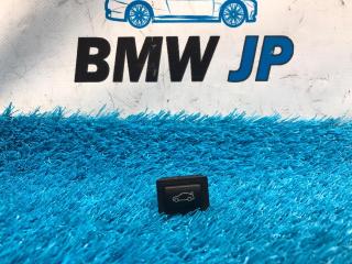 Запчасть кнопка открывания багажника BMW 1 2015