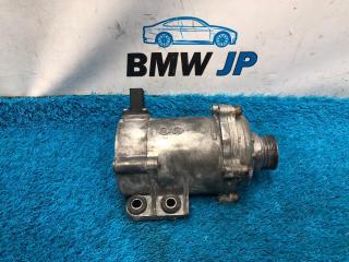 Запчасть помпа BMW 4 2015